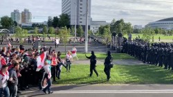 Колонна военной техники уехала от резиденции Лукашенко в центре Минска