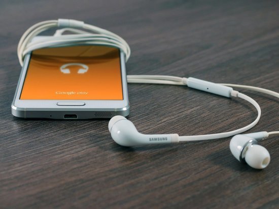 СМИ узнали размер платы музыкантам за каждое прослушивание на Apple Music