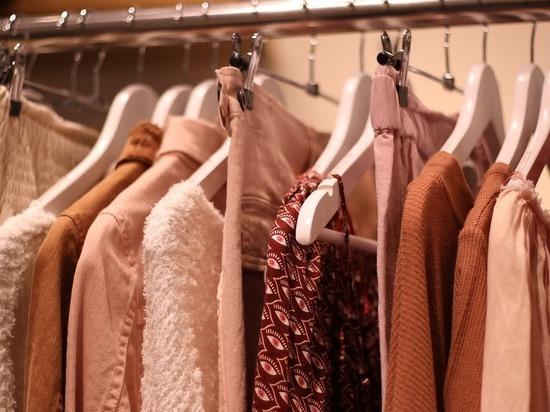 Владелец Zara приостановил продажи в России Владелец Zara приостановил продажи в России
