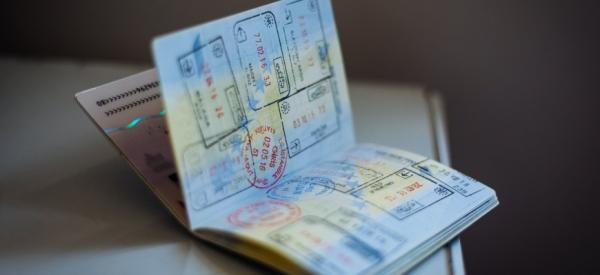 Туроператоры рассказали, как россиянам выдают шенгенские визы Туроператоры рассказали, как россиянам выдают шенгенские визы