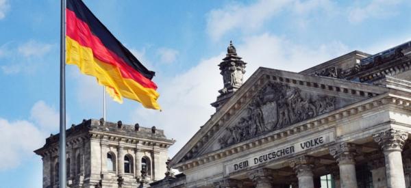 Парламент Германии принял закон о &laquo;возможном праве на жительство&raquo;