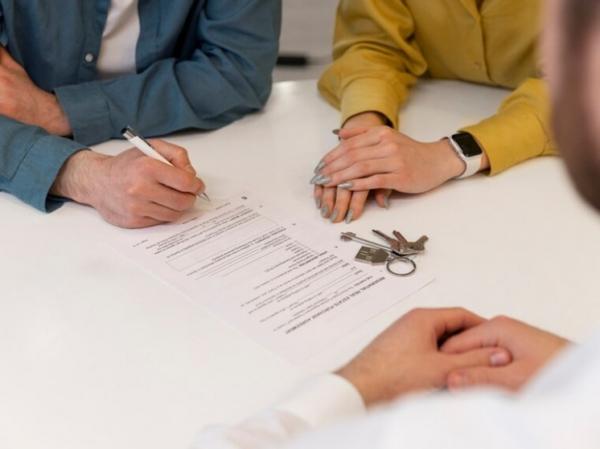 Риелторы назвали основные причины завышения цен на вторичные квартиры Риелторы назвали основные причины завышения цен на вторичные квартиры