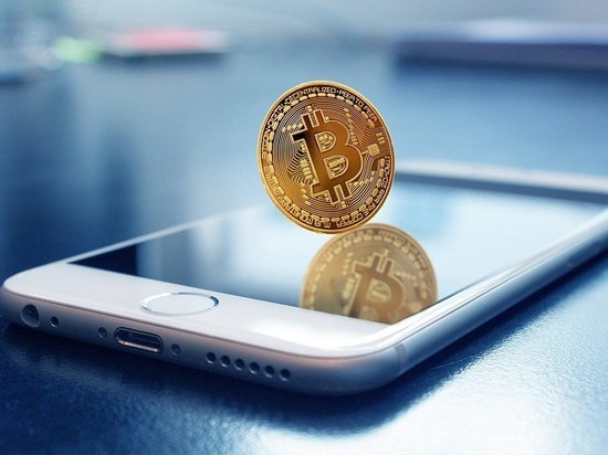 Цена биткоина превысила отметку в 33 тыс. долларов