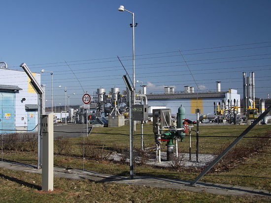 Хранилища газа в Европе опустели на две трети Хранилища газа в Европе опустели на две трети
